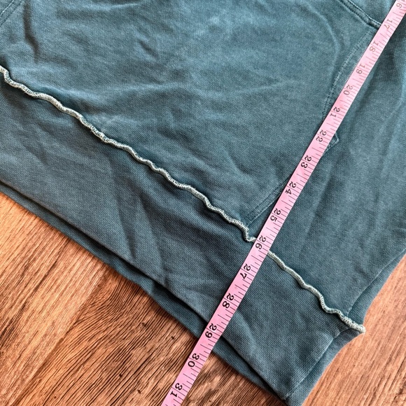 Wild Fable Women’s Oversized Hoodie Green Exposed Seam Raw Edge Pullover NEW - Picture 7 of 8